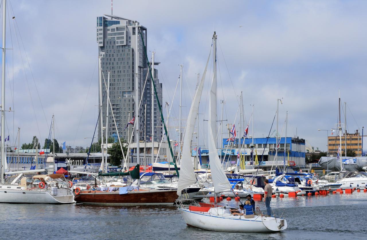 Apartamento The Marine Plaza - Sea Towers Gdynia Exterior foto
